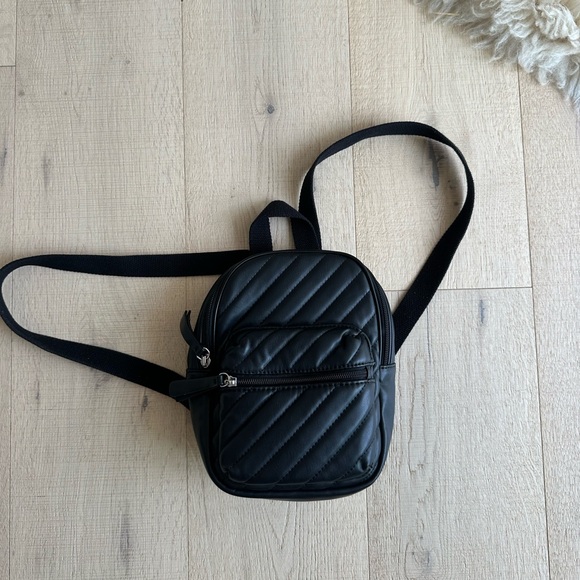 Backpack (mini) - Picture 2 of 6